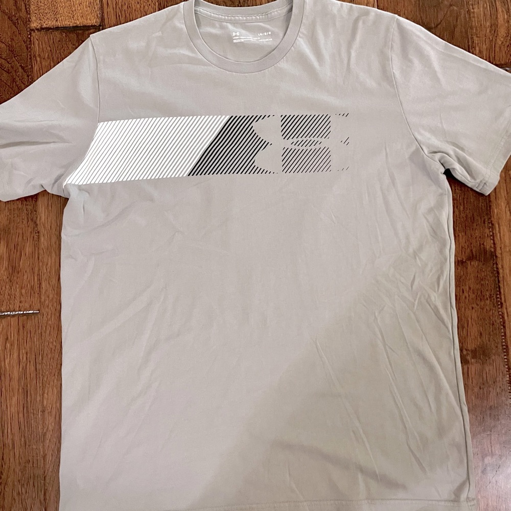 UA men’s shirt